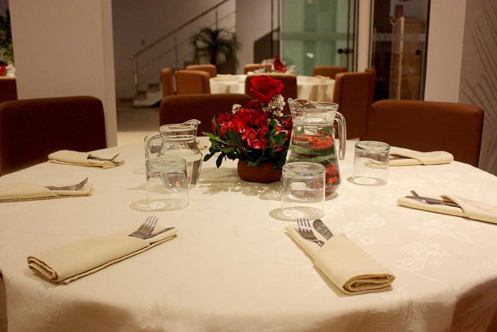 Mc Hotel Ica Kültér fotó